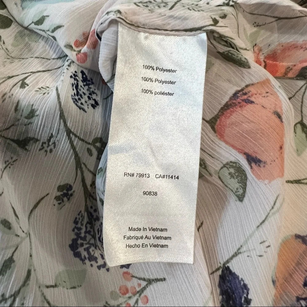 Jessica Simpson Maternity top. Size Medium. - Picture 8 of 9